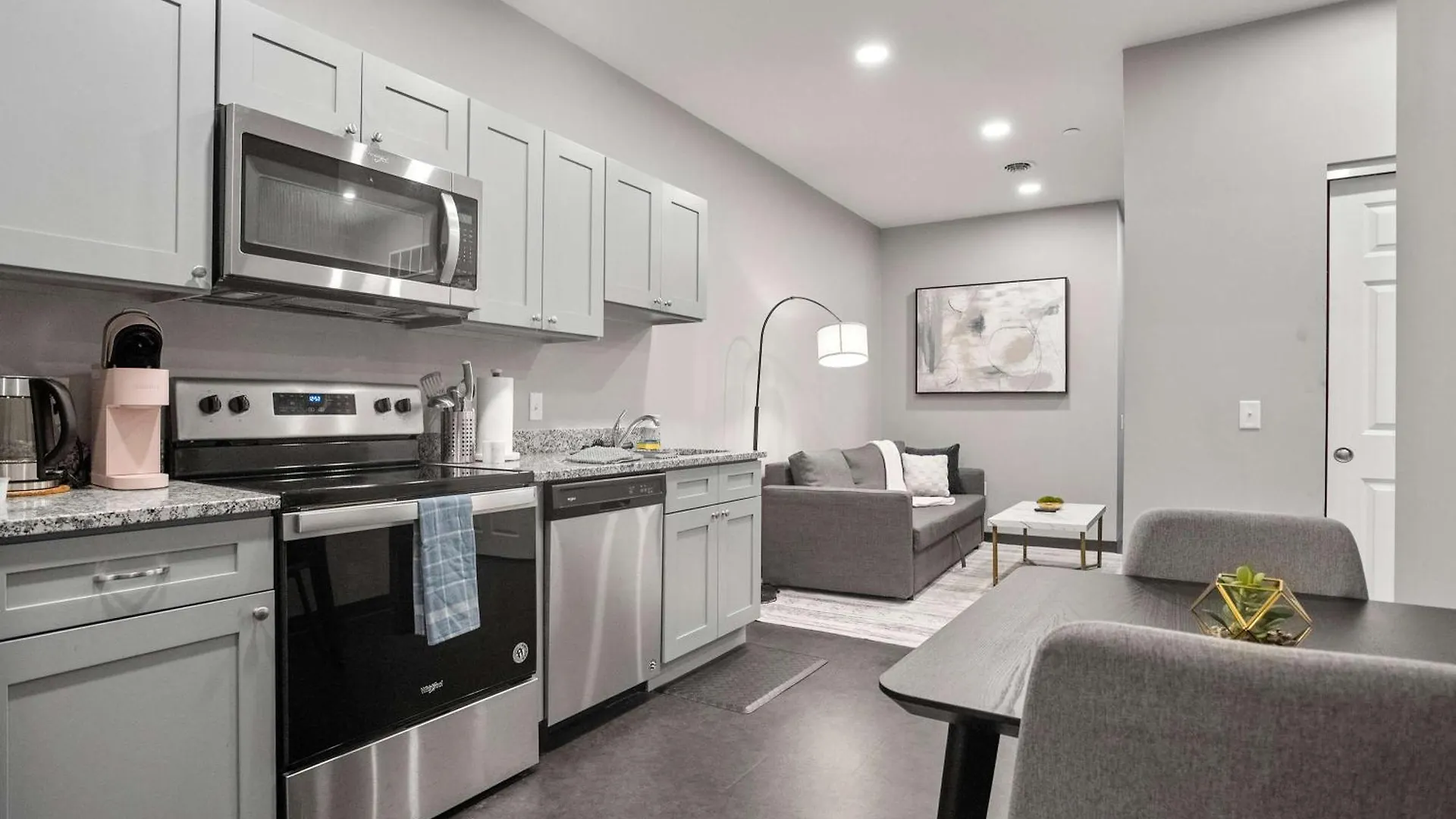 Cozysuites Modern 1Br In Downtown Pitts #6 Pittsburgh Apartment